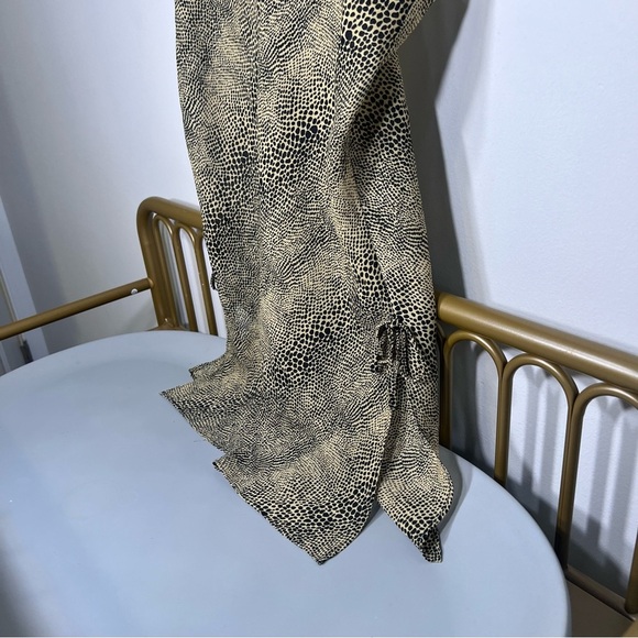 Vintage 90s leopard print slip Dress w/ floral lace trim & side slit size medium - Picture 9 of 13